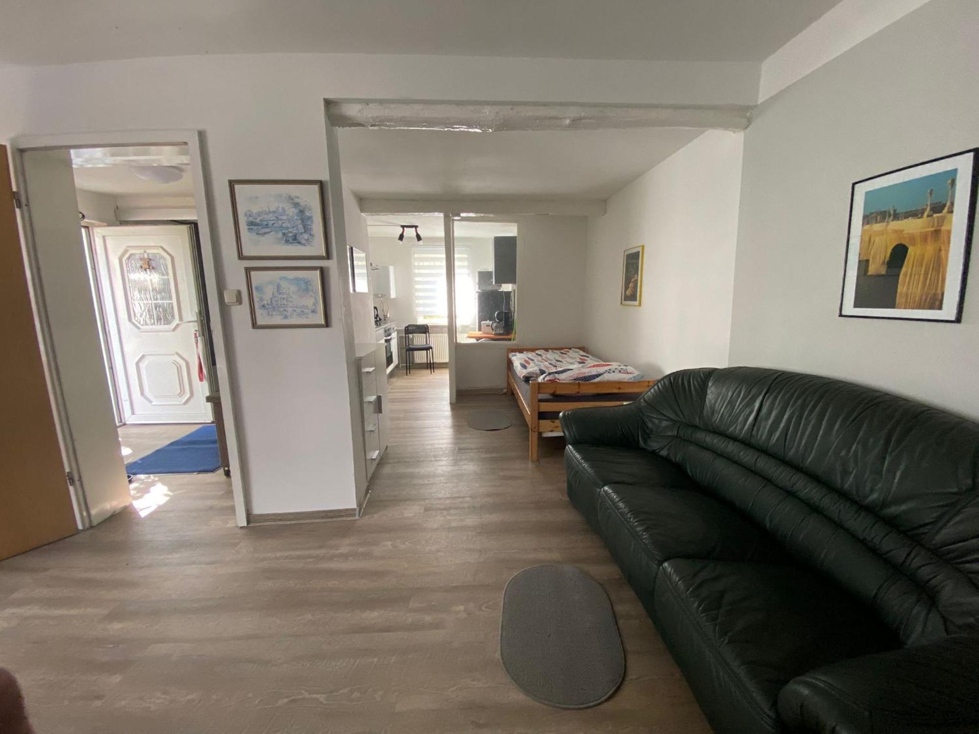 Ferienwohnung Mit Separatem Eingang Und Parkplatz, Ideal Fuer Handwerker Und Geschaeftsreisende Dorf Mecklenburg Exterior photo